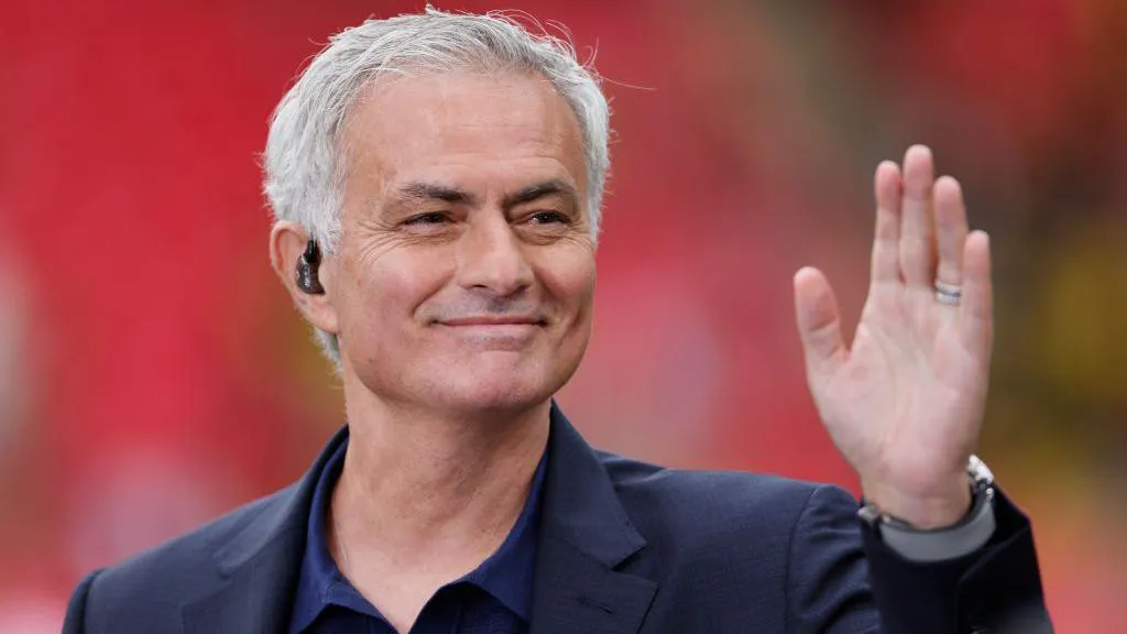 Who says not to Benfica? - The Special One arrives for negotiations